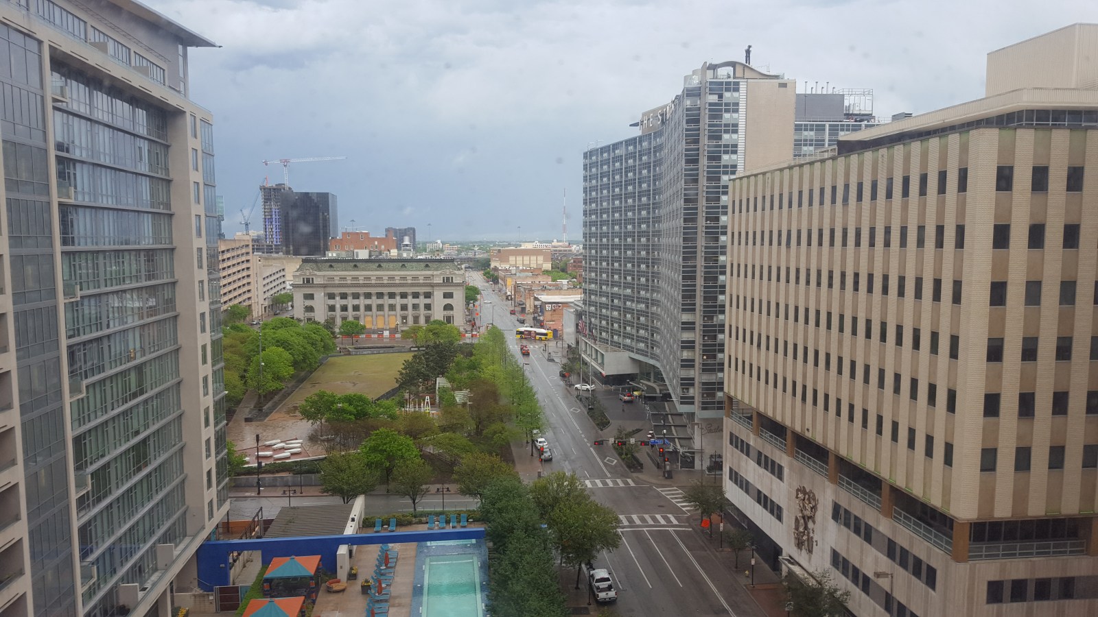 Lightening & Pouring Rain in Dallas
